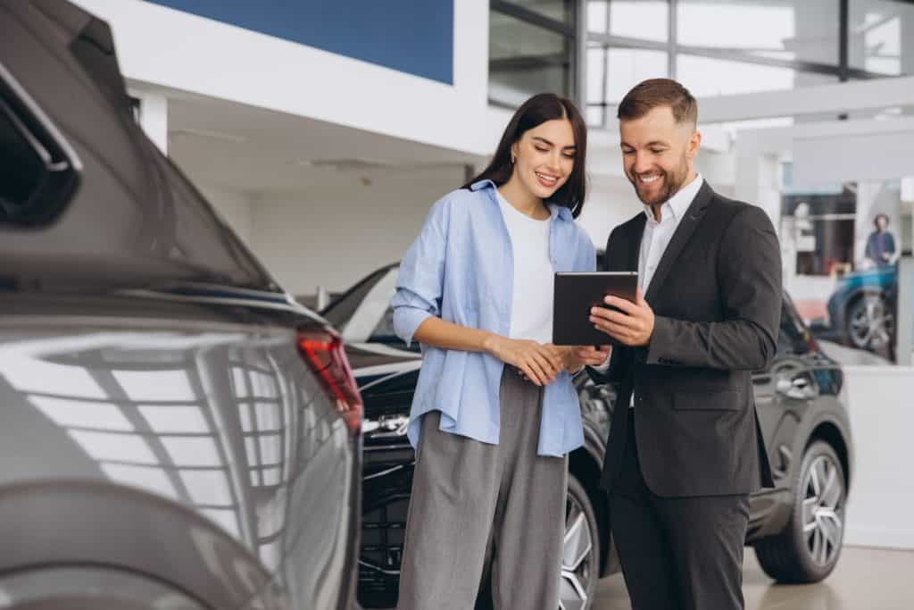 Fali vam 2.000 € za auto s oglasnika? Riješite to danas uz brzi kredit